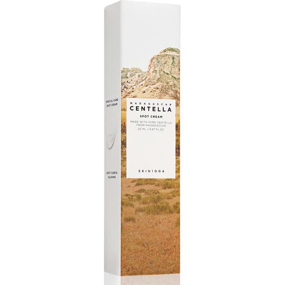 SKIN1004 Madagascar Centella Spot Cream 20 ml beroligende ansiktskrem i hvit eske med vakkert landskapsmotiv.