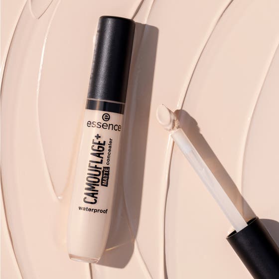 Camouflage + Matte Concealer